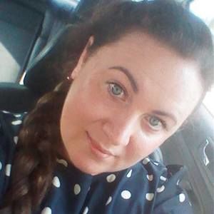 Meet your Posher, Elena